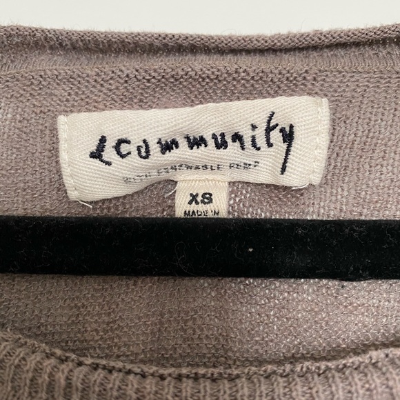 Aritzia Community Sweater - Picture 3 of 4